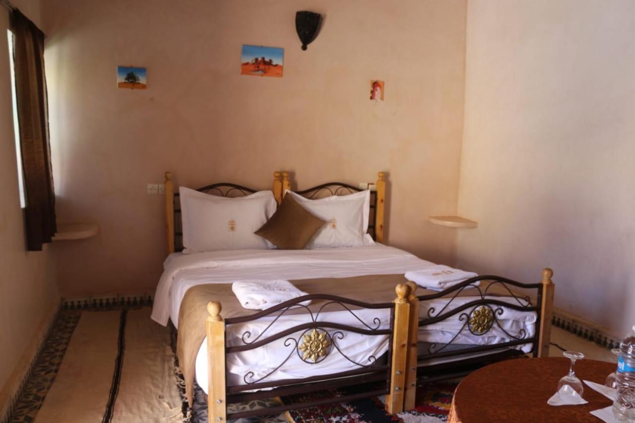 Riad Assia Foum Zguid Habitación foto