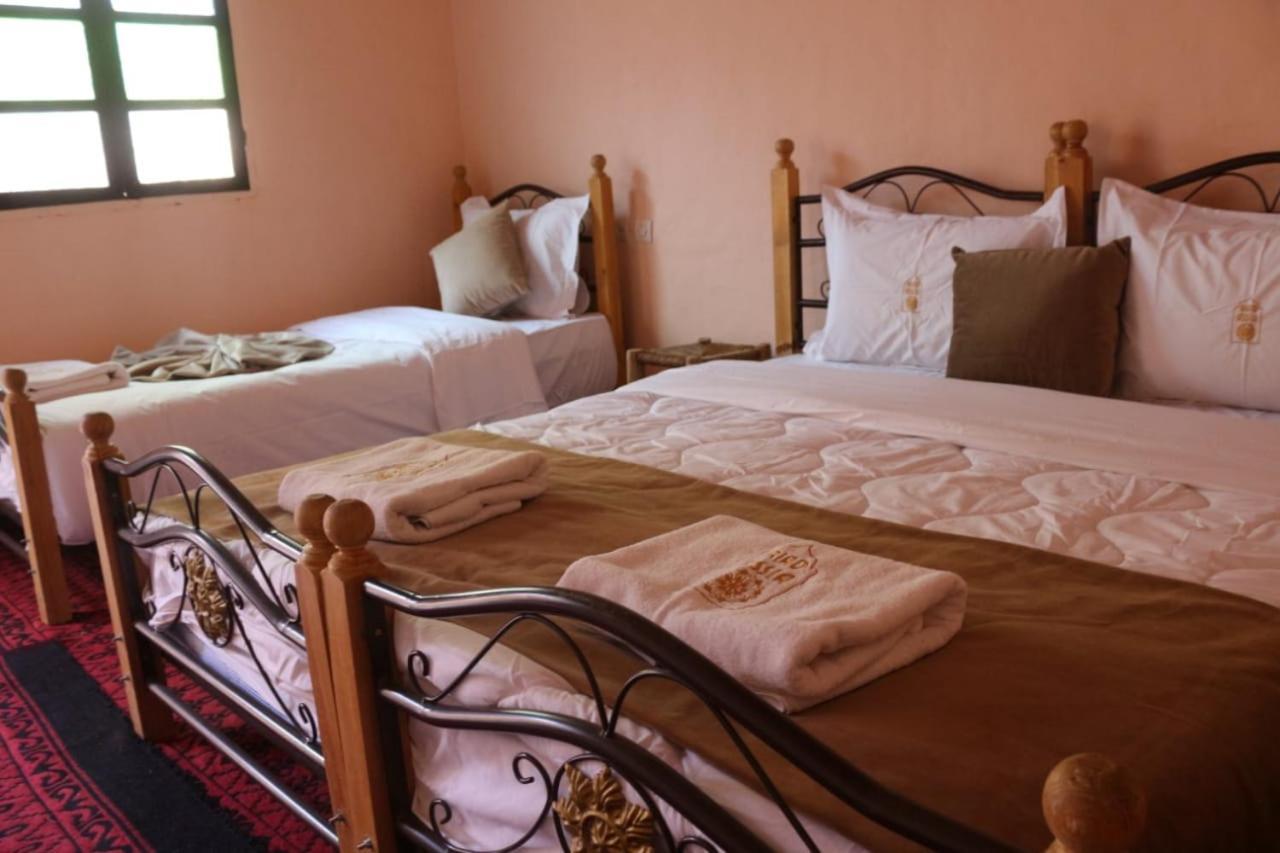 Riad Assia Foum Zguid Habitación foto